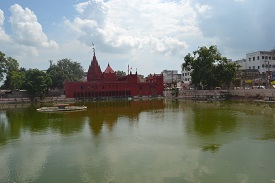 Pond in Durgakund Temple Varanasi