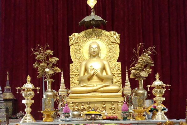 Lord Buddha Temple in Sarnath Varanasi